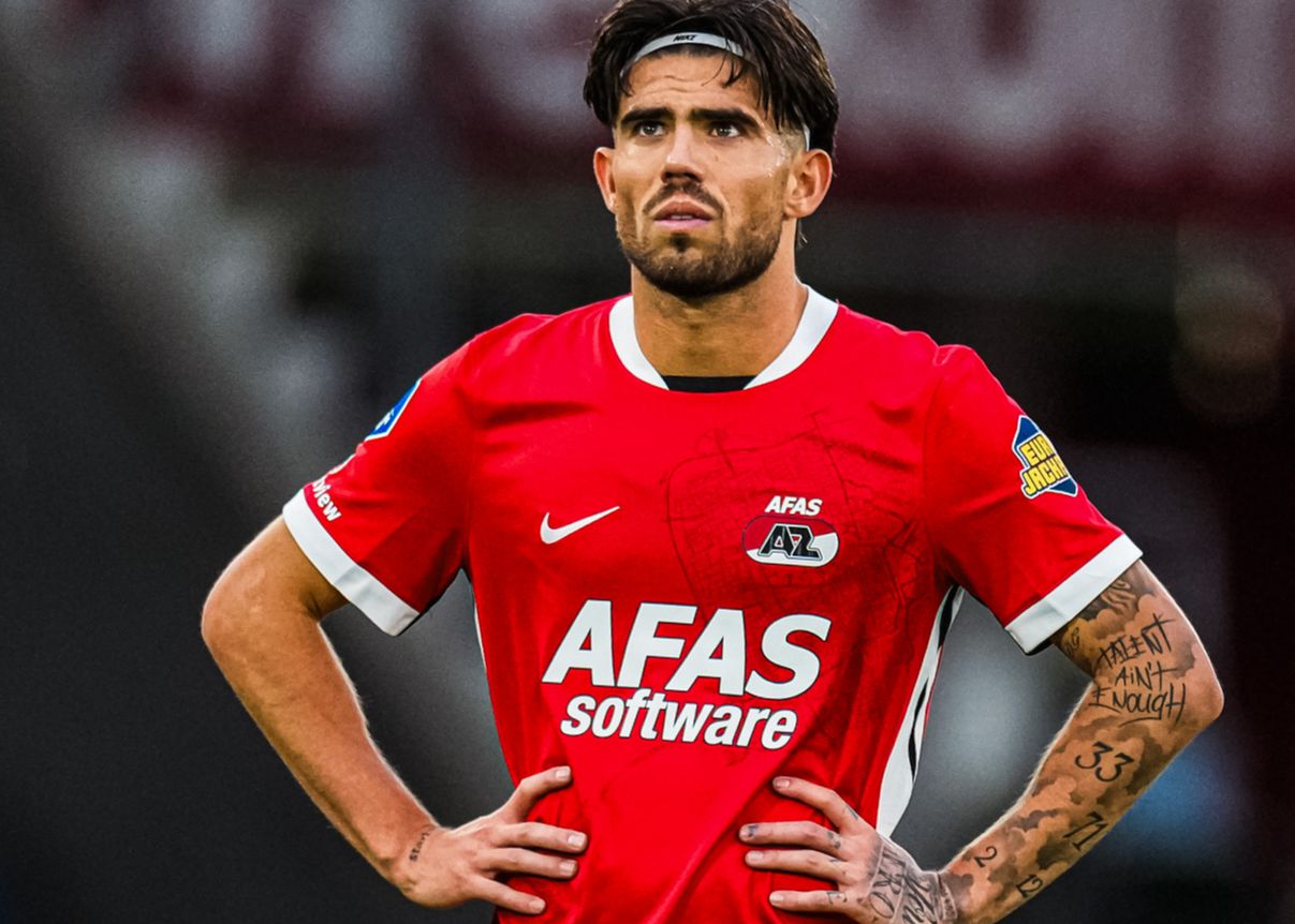 Chính thức: Cốt lõi phòng ngự của AZ Alkmaar, Cassius đã trải qua ca phẫu thuật mắt cá chân và dự kiến sẽ phải nghỉ hết mùa giải