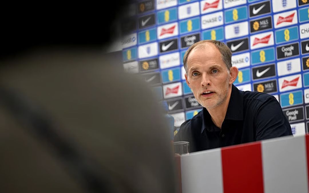 Đừng bắt chước Ronaldo! Tuchel cảnh báo các cầu thủ Anh tránh thẻ đỏ ở vòng cuối VCK World Cup